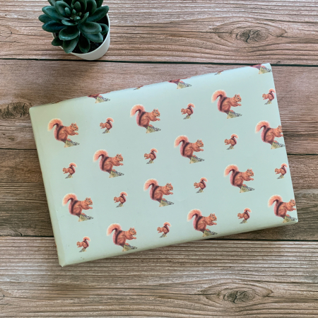 Red Squirrel, Wrapping Paper - Image 5